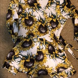 SMALL SUNSHINE ROMPER